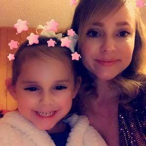 Meet your Posher, Ereka